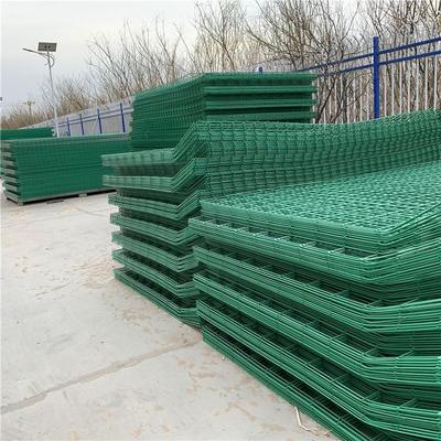 高效防護，經濟選擇 雙邊絲護欄網為鐵路封閉網節省20%預算